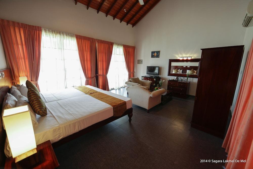 Hotel Marina Bentota Extérieur photo